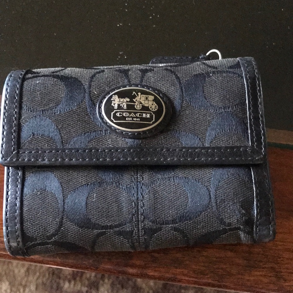 Coach tri-fold wallet
